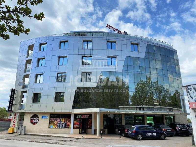 Office in an office building, Varna,<br />Industrial Zone - West, 160 Ð¼², 640 €<br /><label>rent</label>
