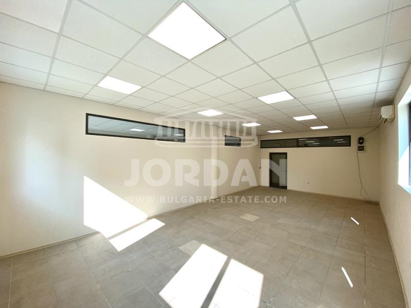 Bir ofis binasında ofis, Varna,<br />Mladost, 63 Ð¼², 315 €<br /><label>kiralık</label>