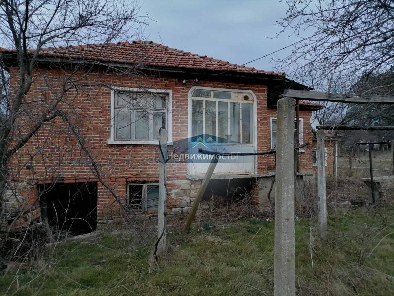 Sale House Dolni Chiflik - Bardarevo 1000m²